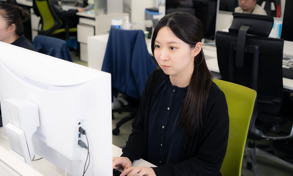 海外部社員インタビュー写真04
