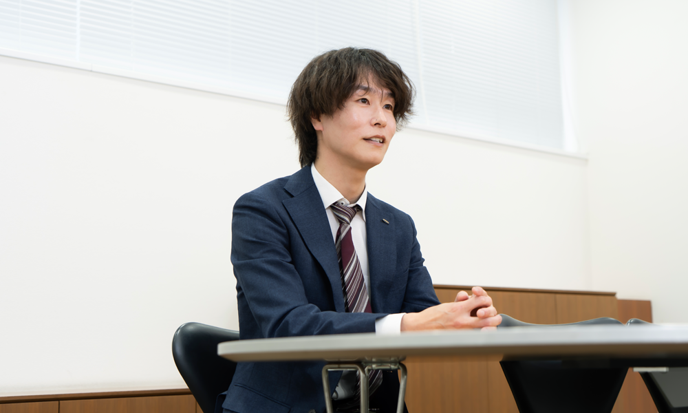 千葉支店営業社員インタビュー写真02